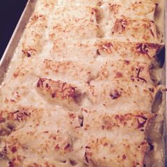 A picture of Cheesy Chicken Enchiladas Repeat.