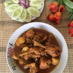 A picture of Chicken Masala Curry.