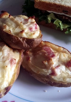A picture of Sophie's ham and cheese potato skins.