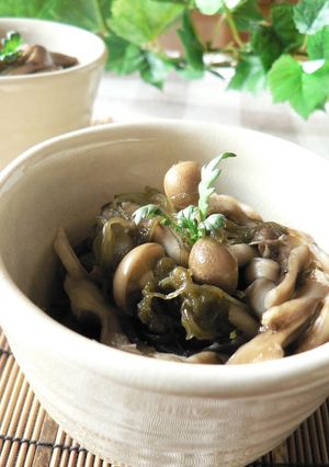 A picture of Low-Calorie! Refreshing Mushrooms and Mekabu.