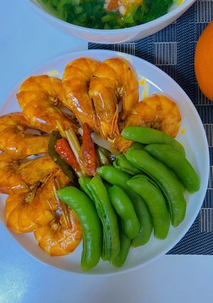 Hình của món Tôm rang sả ớt.