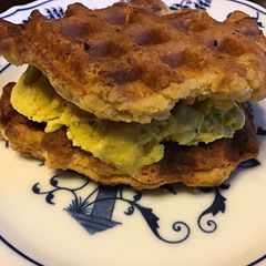 A picture of California Farm Saffron Ice Cream Sandwich.