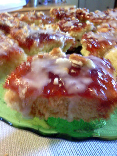 A picture of Streusel Strawberry Bars.