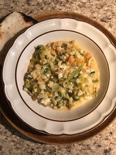 Una foto de Calabacitas con queso