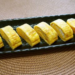 A picture of Sweet Tamagoyaki.