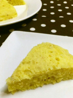 A picture of Microwave-Steamed 1-Bowl Bread Made with Mochi.
