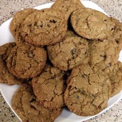 A picture of Cowboy Cookies.
