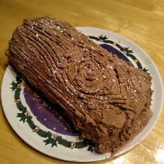 A picture of Buche de Noel.