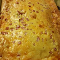 A picture of Ham Salad Pie.