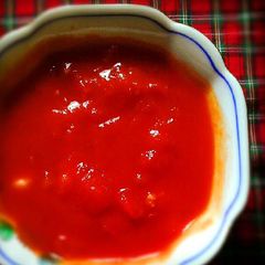 A picture of Homemade Additive-Free Fresh Ketchup.