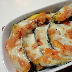 A picture of Piping Hot! Baked Kabocha Squash with Cheese.