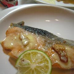 A picture of Salmon with Sudachi Mayonnaise Sauce.