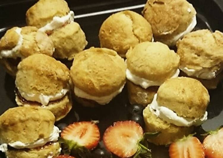 Step-by-Step Guide to Make Speedy Mini scones with Jam and clotted cream