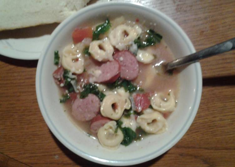 Easy Tortellini kielbasa soup