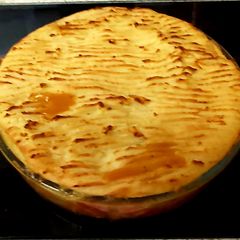 A picture of My Sausage, Beans & Onion Pie 🥰.