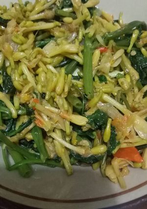 Foto resep Tumis Kangkung Bunga Pepaya Pedas