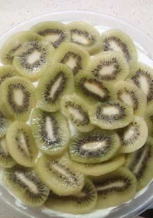 Gyümölcsös csoda (sütés nélkül) recept fotója