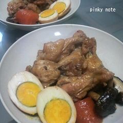 A picture of Rich Drumstick Simmer with Marinated Eggs.