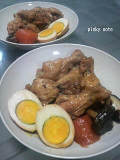 A picture of Rich Drumstick Simmer with Marinated Eggs.