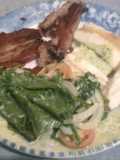 Sardinas a la plancha con yuca y ensalada fresca
