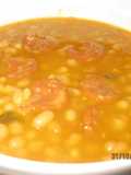 Potaje de frijoles blancos