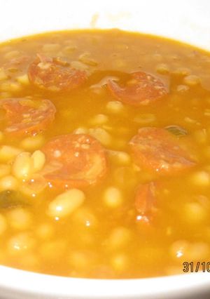 Una foto de Potaje de frijoles blancos
