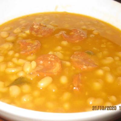 Potaje de frijoles blancos Receta de Bendecido- Cookpad