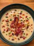 Selymes karfiolleves baconnel, csirkemellel (Fibriya sajtos) keto, GM