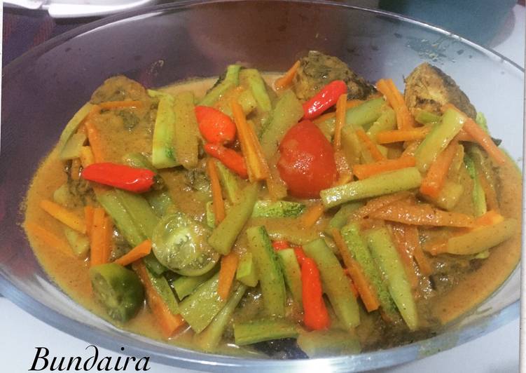 Resep Ikan Mas Bumbu acar yang enak Untuk Jualan