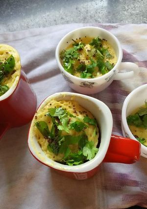 A picture of Microwave Khaman Dhokla in Mug !!.