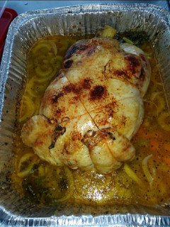 Una foto de Pollo deshuesado con gray natural