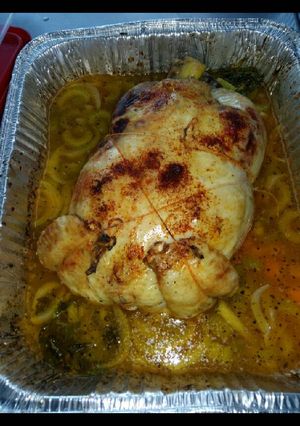 Una foto de Pollo deshuesado con gray natural