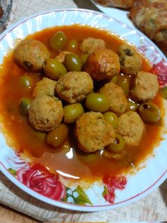 صورة لوصفة طاجين زيتون بكريات الدجاج