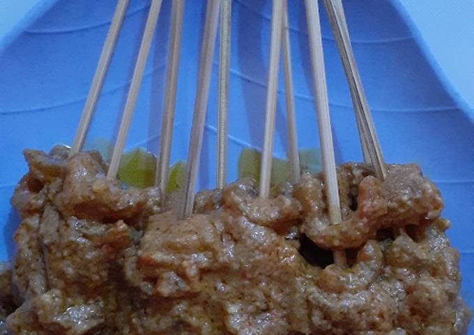 Standar Resep gampang membuat Sate kikil bumbu kacang yang enak