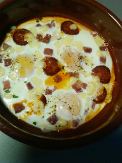 Una foto de Huevos al plato