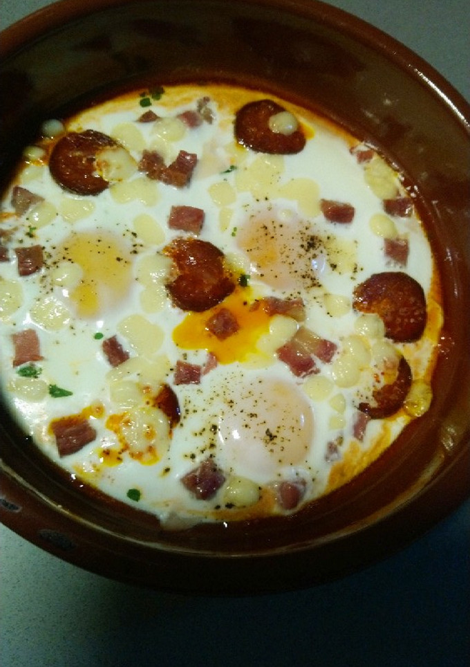Una foto de Huevos al plato
