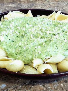 Una foto de Pesto de calabacín