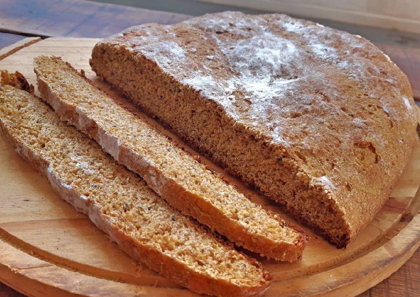Pan de calabaza integral con semillas y pimienta 🎃🍞
