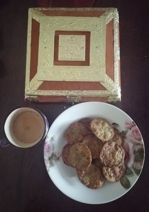 A picture of Methi puri.