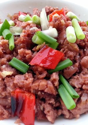 A picture of Baked Spicy Spam With Garlic.
