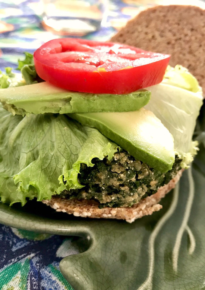 Una foto de Hamburguesa de huauzontles