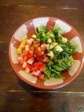 Salad asam segar saus roman
