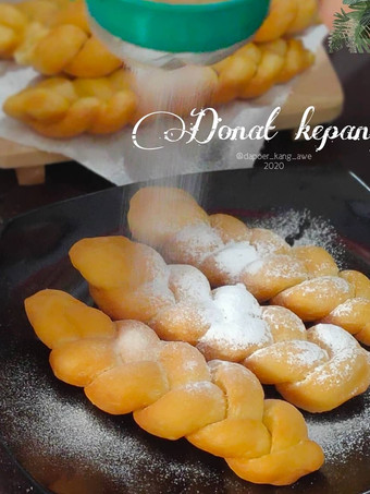 Bagaimana Menyiapkan Donat kepang (eggles) Anti Gagal