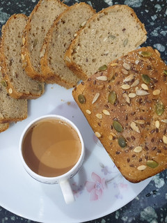 A picture of Wheat Seeded bread.
