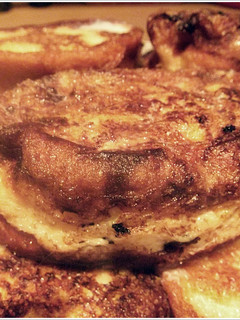 Una foto de Torrijas con crema pastelera