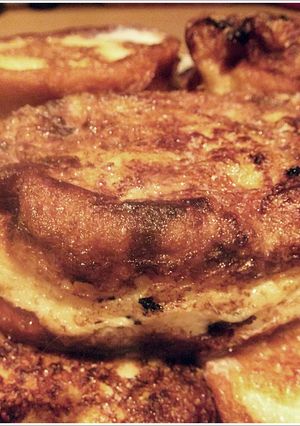 Una foto de Torrijas con crema pastelera