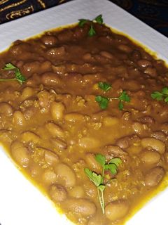 عکسی از دستور خوراک لوبیا چیتی با گوشت چرخ‌ کرده