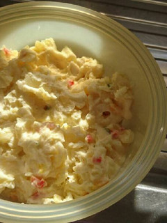 A picture of Creamy mashed potatoes.