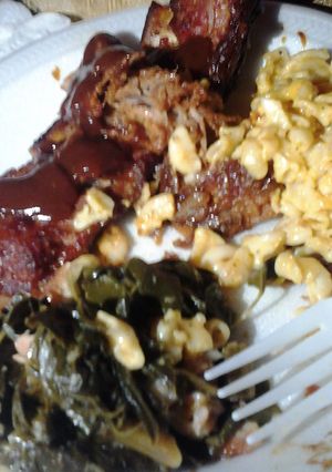 A picture of good old collard greens®.