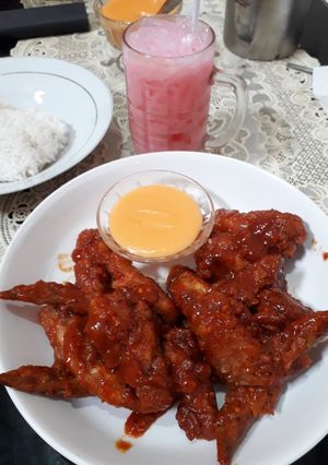 Foto resep Fire wings saus keju & pink lava drink ala ala